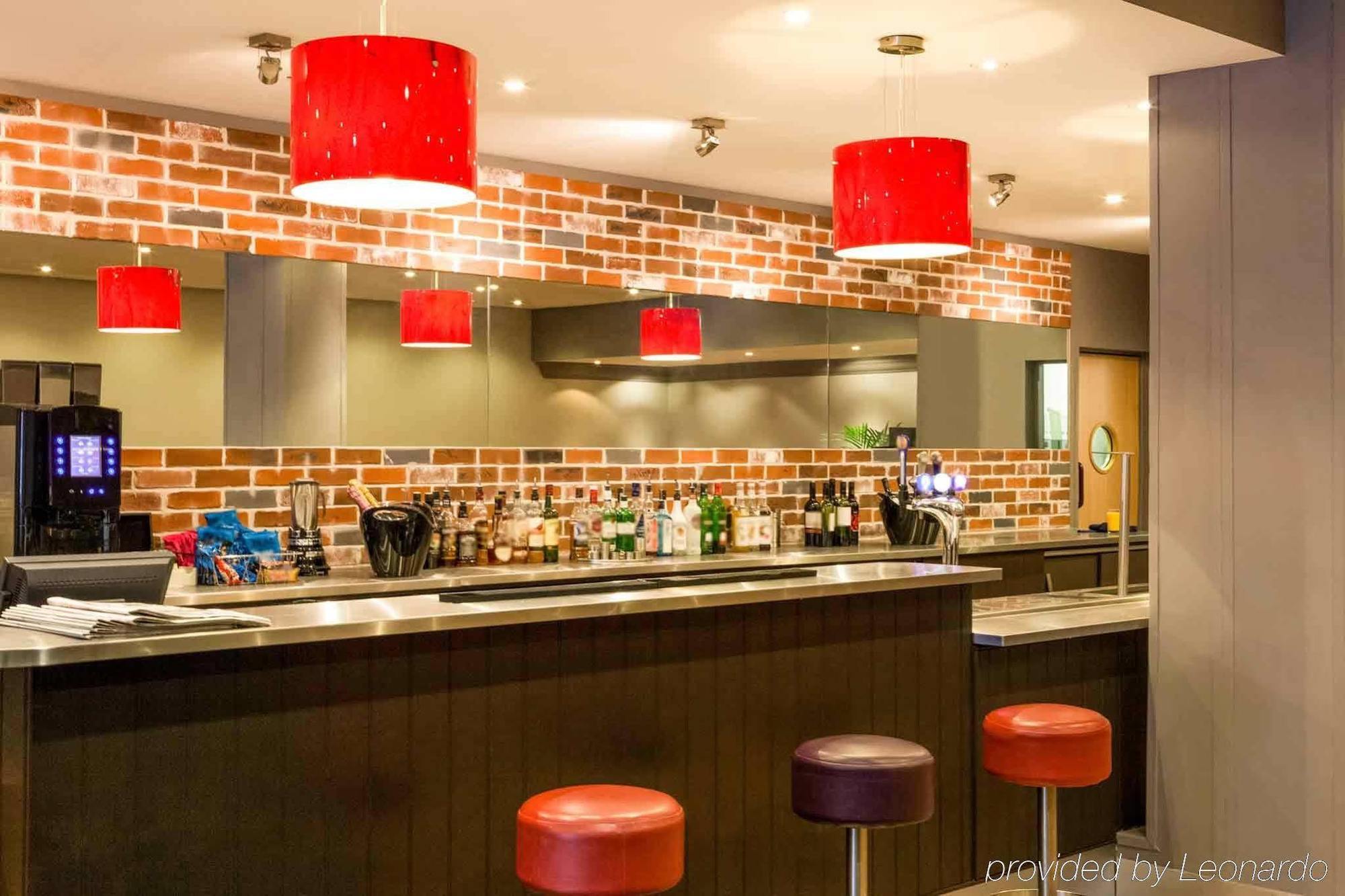 Ibis Hotel Northampton Centre Экстерьер фото