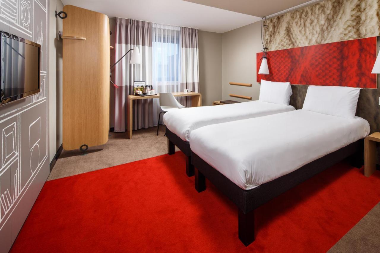 Ibis Hotel Northampton Centre Экстерьер фото