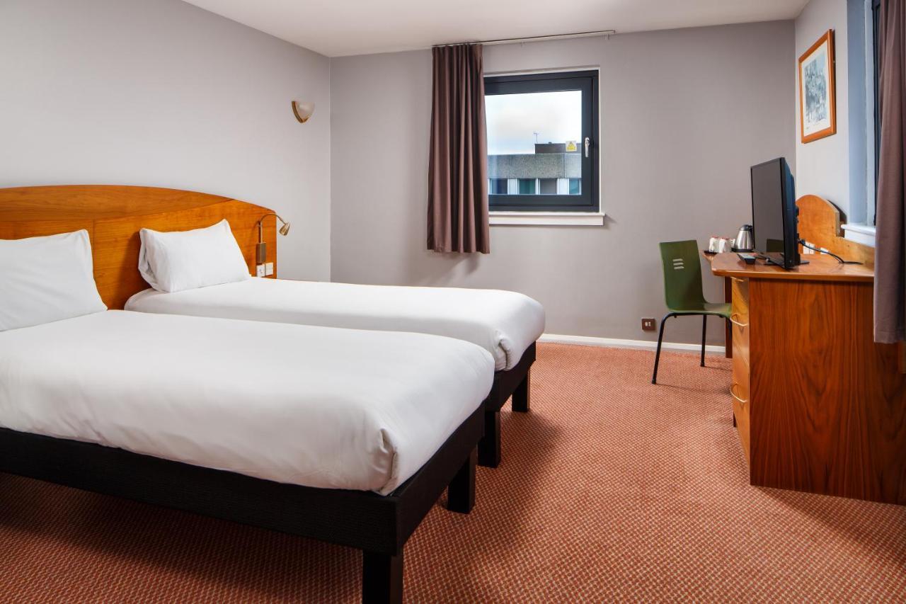 Ibis Hotel Northampton Centre Экстерьер фото
